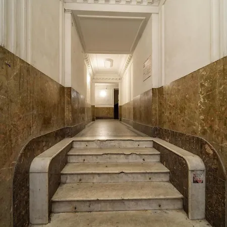 アパート Chic New Ivolola Yu Modern Design Gem